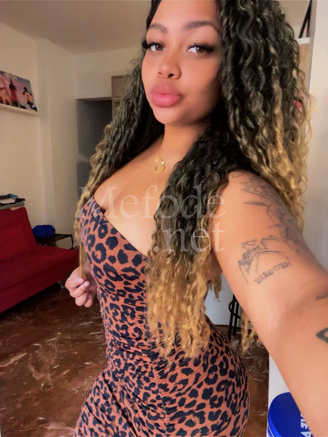 acompanhante-Curitiba-Pinhais-Oral Sem Camisinha-Yara bianca