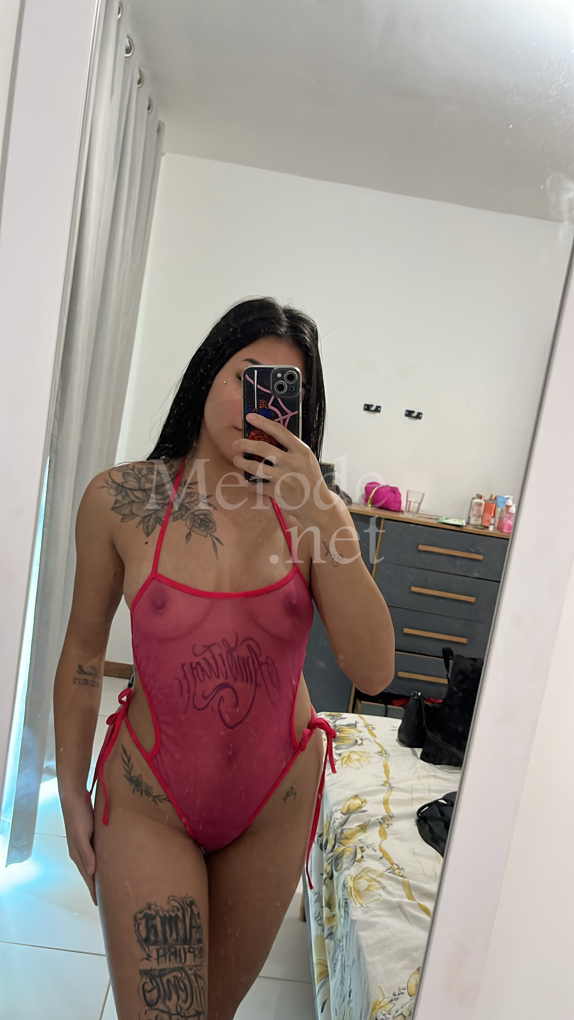 acompanhante-Curitiba-Sitio Cercado-Beijo Grego-Raissa Lopes