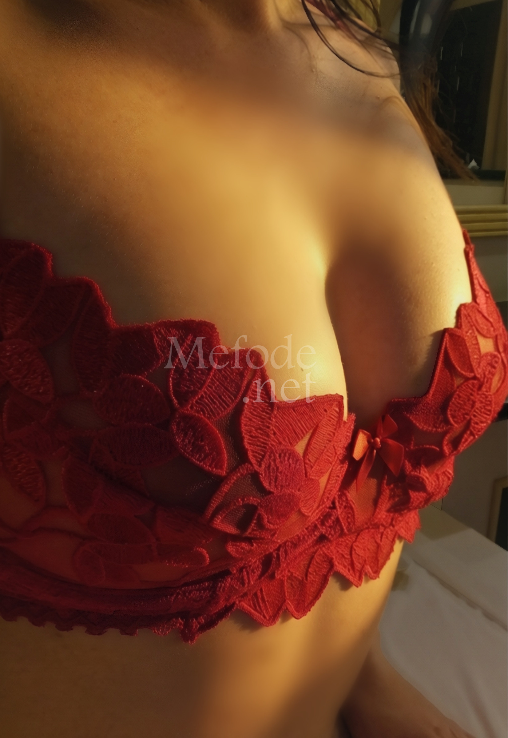 acompanhante-Curitiba-Pinhais-Oral Sem Camisinha-Alice slim