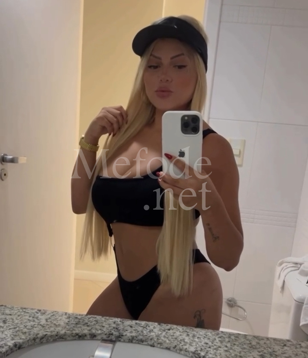 acompanhante-Curitiba-Centro-Anal-Carol Muniz