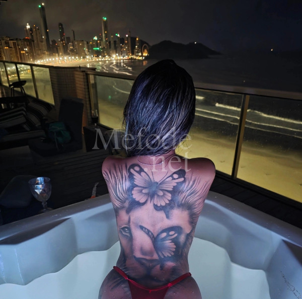 acompanhante-Curitiba-Litoral Matinhos-Anal-Alana hot