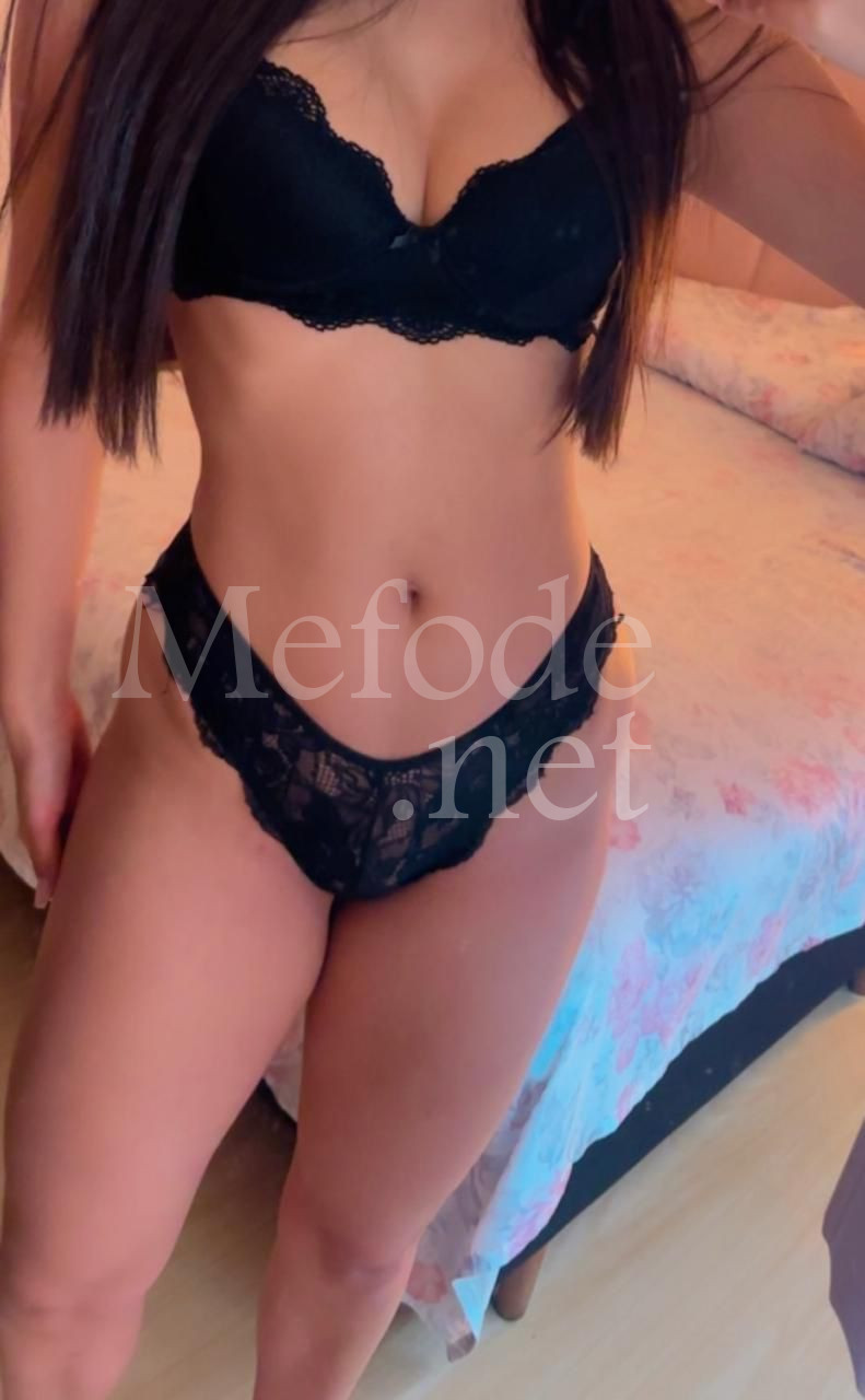 acompanhante-Curitiba-Jardim das Americas-Anal-Clara 