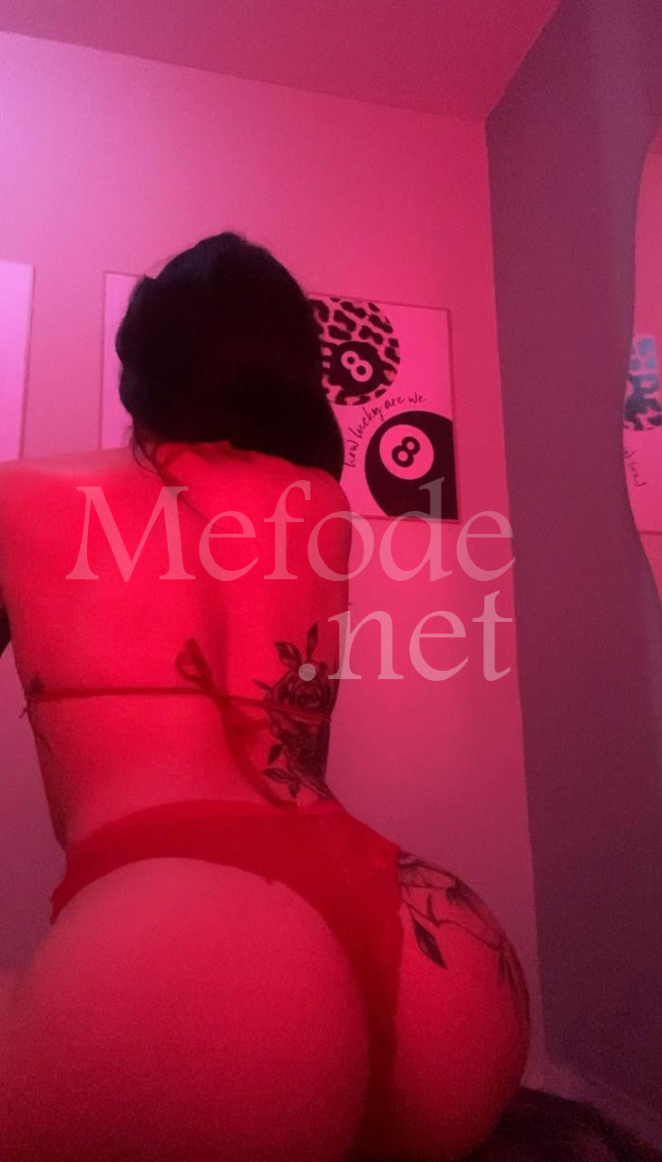 acompanhante-Curitiba-Boqueirao-Beijo Grego-Yasmin Dias 