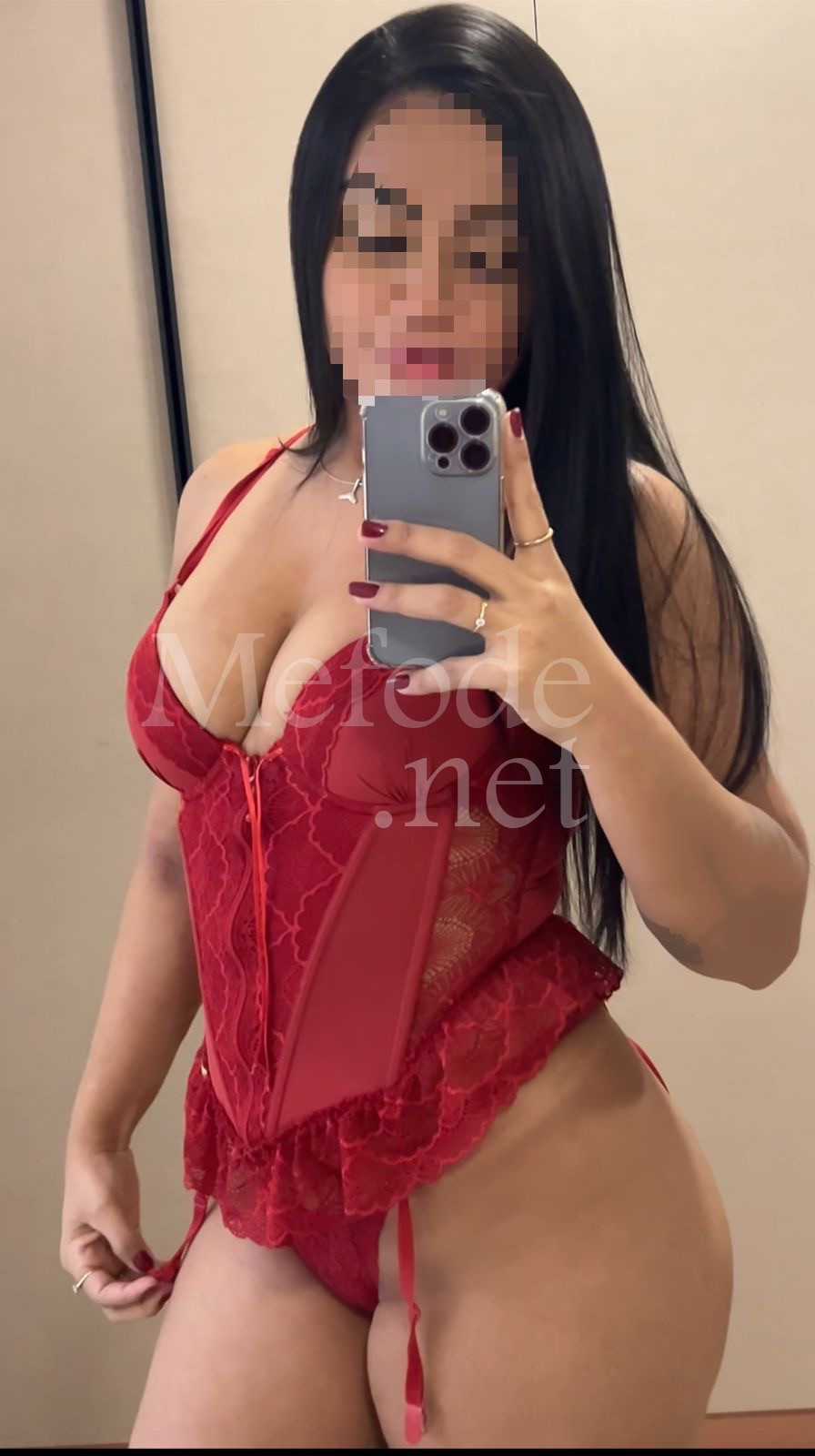 acompanhante-Curitiba-Merces-Anal-Naiume