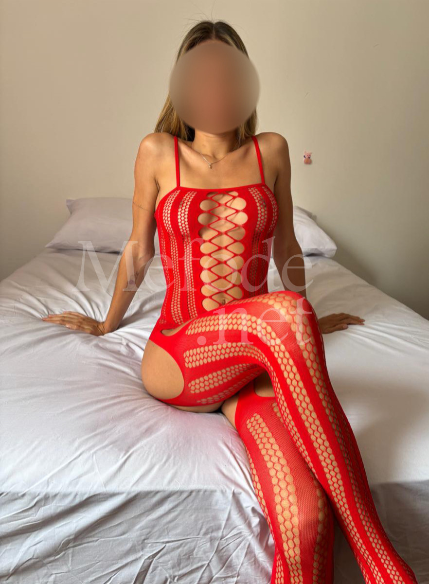 acompanhante-Curitiba-Cajuru-Borboleta Paraguaia-Gabriella Martins